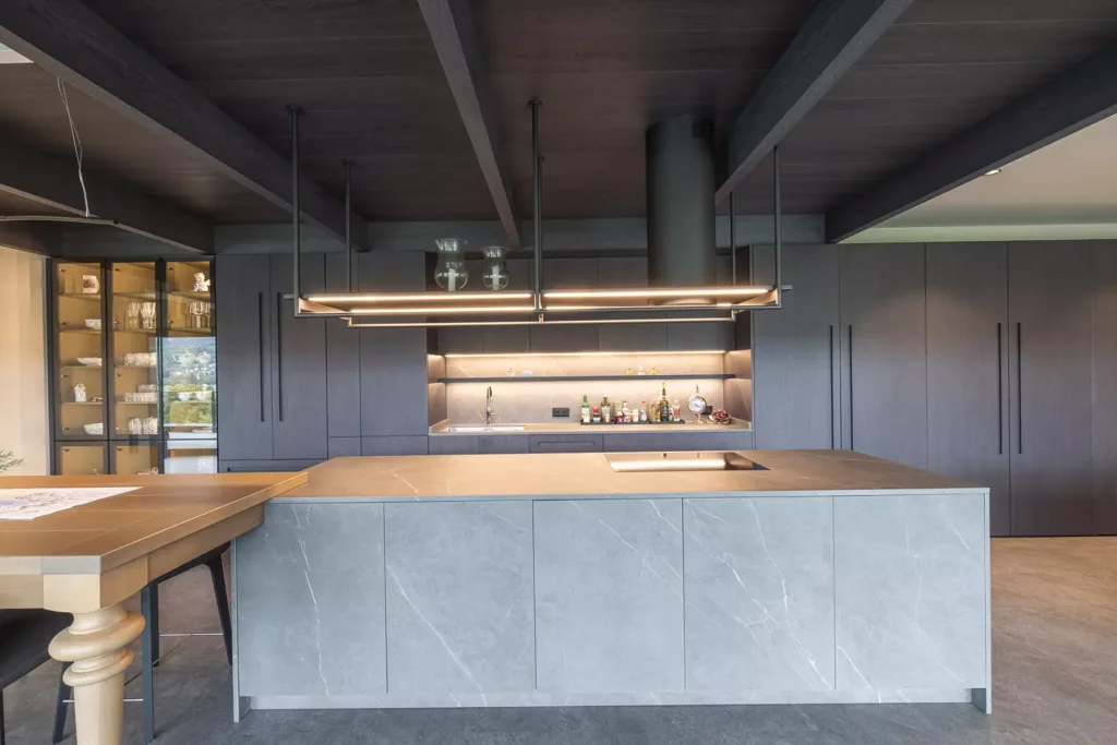 Modern grey kitchen